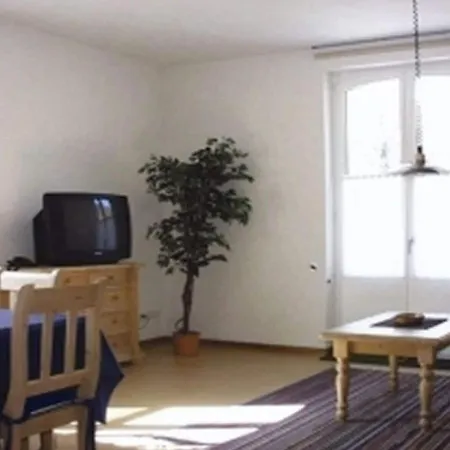 Hauptstrasse 111